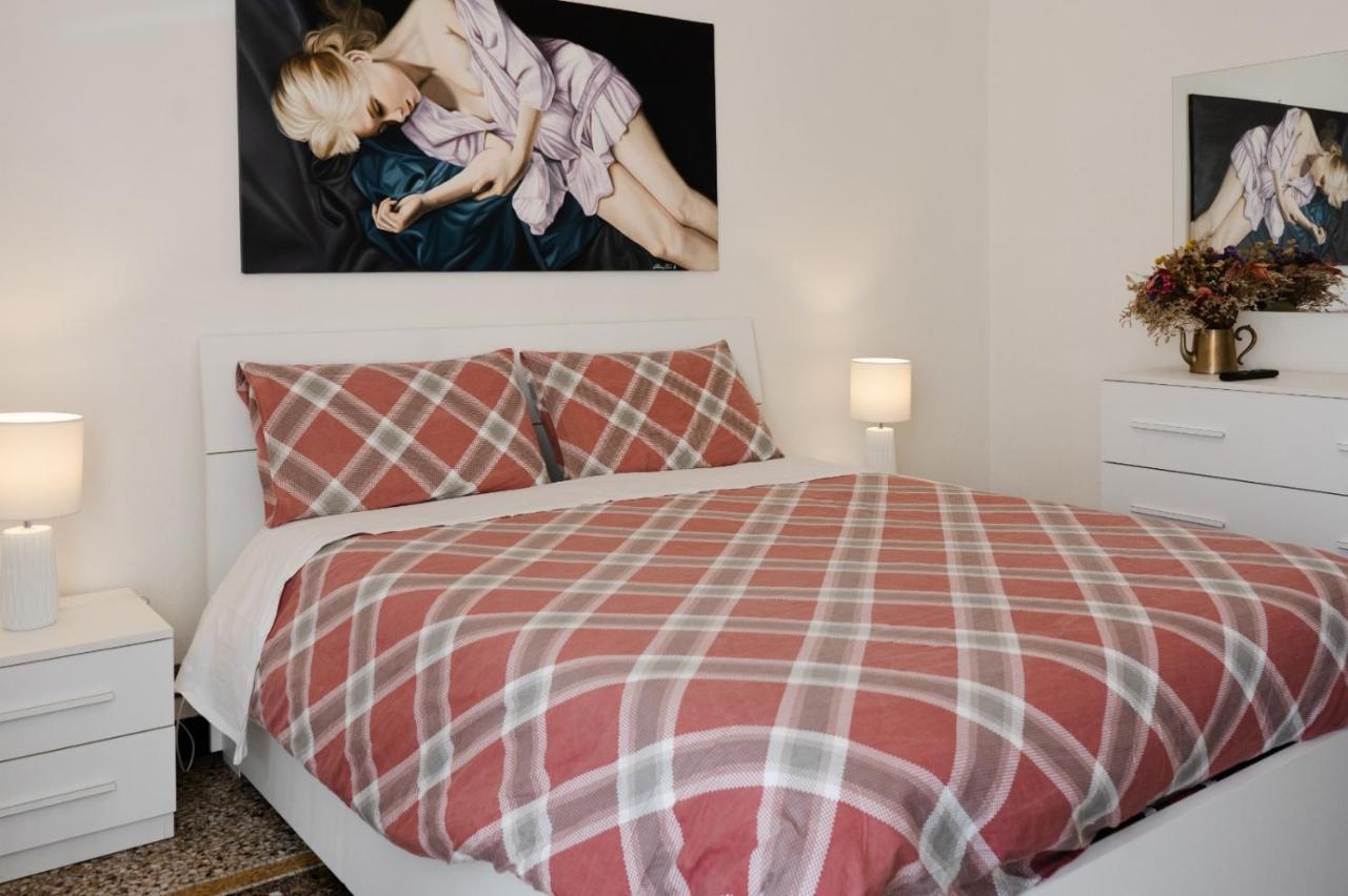 Costa E Mare Appartement Savona Buitenkant foto
